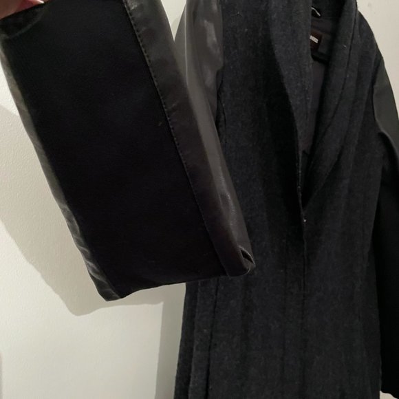 Danier Genuine Leather & Wool Jacket/Coatigan w/Snaps - Picture 3 of 9